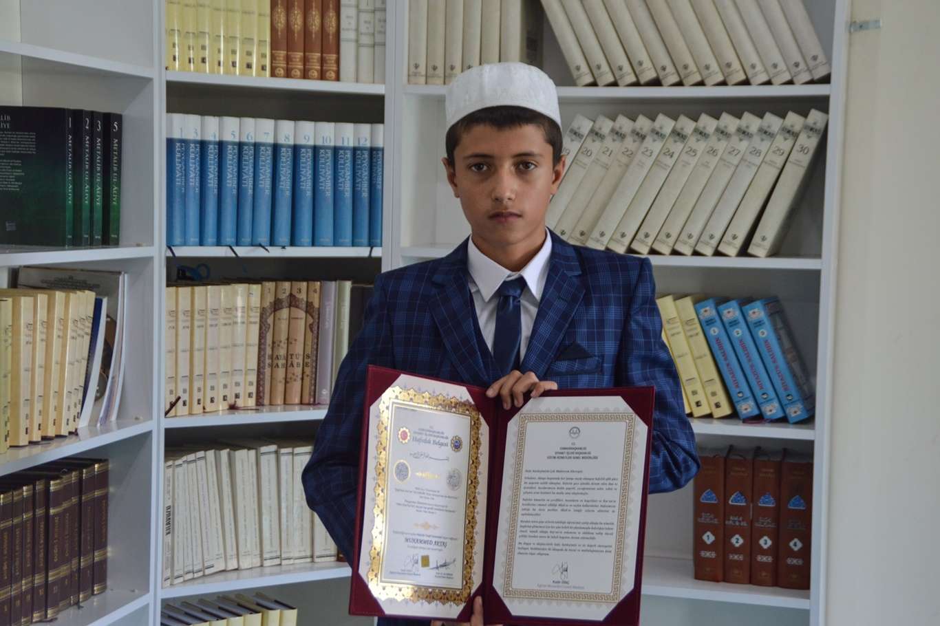 Pandemiye ve küçük yaşlarına rağmen hafız oldular Pandemiye ve küçük yaşlarına rağmen hafız oldular